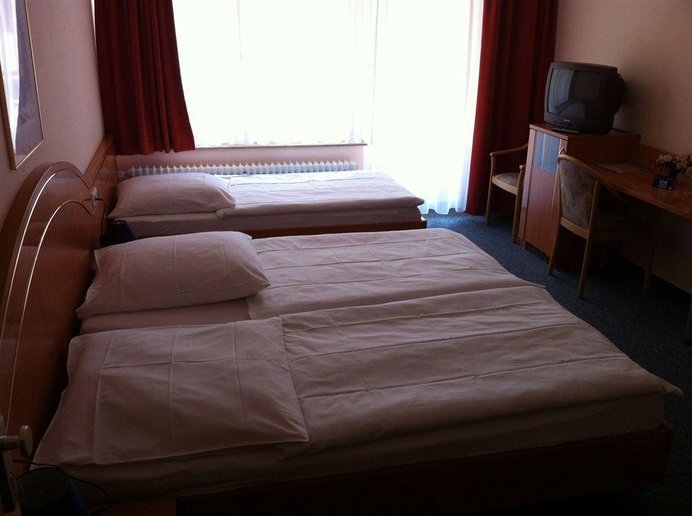 Hotel Europa Pforzheim Zewnętrze zdjęcie