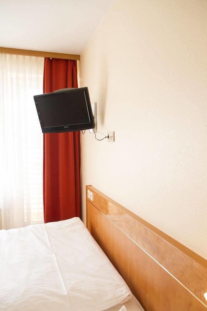 Hotel Europa Pforzheim Zewnętrze zdjęcie